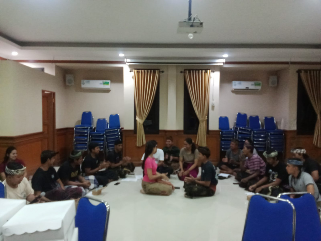 Pembinaan Medarmaswaka Dalam Rangka Memperingati Bulan Bahasa Bali ke VI